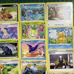 Pokemon TCG Astral Radiance 35 Card Bundle Regular Non Holo Common Uncommon NM - Image 4