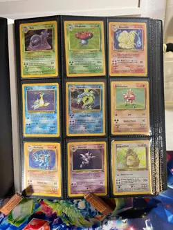 168 Base/Fossil/Jungle WOTC Pokemon in Binder! Holos & Rares! No Dupes! - Image 1