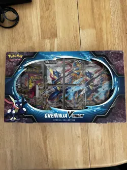 2021 Pokemon TCG Greninja V-Union Special Collection Box Sealed - Image 1