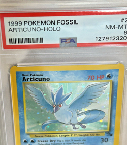 1999 Pokemon Fossil Articuno Holo PSA 8 - Image 2
