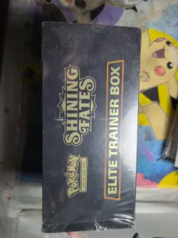 Pokemon TCG Shining Fates Elite Trainer Box 820650808173 - Image 3