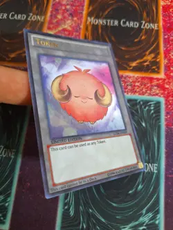 Yu-Gi-Oh! Light Pink Scapegoat Token LC04-EN009 Ultra Rare Limited Near Mint a1/ - Image 2