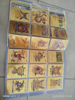 700 Pokemon cards collection + Pokemon display album - Image 3