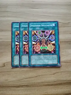Yu-Gi-Oh! - Amazoness Spellcaster 3X - Full Playset - Image 1