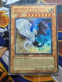 YuGiOh LDPP-EN001 Light And Darkness Dragon Ultra Rare - LP/MP - Image 1