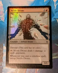 MTG *FOIL * Battle for Zendikar Common NETTLE DRONE NM - Image 1