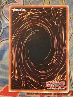 Yugioh! Energy-Absorbing Monolith GLAS-EN075 Ultimate Rare 1st Edition LP - Image 2