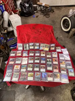 LOT OF 48 MAGIC THE GATHERING MTG PIP M3C DSK Fallout Dusk - Image 1