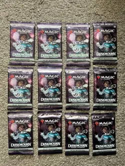 12 X Magic the Gathering Duskmourn: House of Horror Play Booster Pack mtg - Image 1