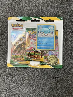 Pokemon Sword & Shield Evolving Skies Blister 3 Pack With Eiscue Promo 2021 - Image 1