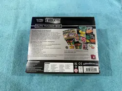 Pokemon TCG: Sword & Shield-Evolving Skies Elite Trainer Box - Image 2