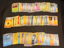 500+ LOT OF NEAR MINT POKEMON CARDS - Image 1