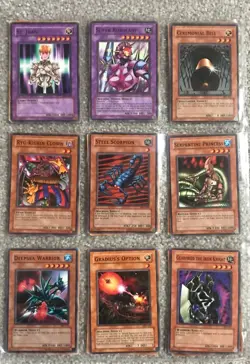 Yu-Gi-Oh Vintage Lot Of 89 DIFFERENT Cards Original w/foils & 1st Editions - Image 4