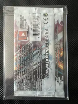 Pokemon Black and White Boundaries Crossed New Sealed Booster Pack Kyurem Art - Image 2