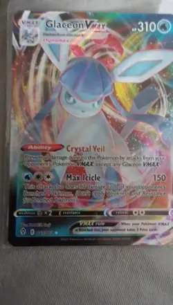 Pokemon TCG Glaceon VMAX Card 040/203 Evolving Skies Holo English 2021 - Image 2