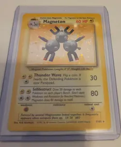 Magneton 9/102 Base Set Holo Rare Wotc 1999 Vintage Pokemon Card - Image 1