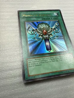 Monster Reborn LOB-118 Ultra Rare Vintage Yu-Gi-Oh Card Unlimited Played LP - Image 2