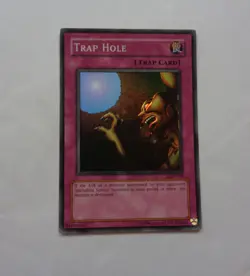 Trap Hole LOB-058 (Super Rare, Unlimited, Lightly Played / LP) Yugioh - Image 1