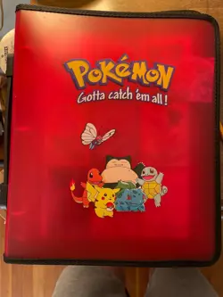 VINTAGE TOYSITE POKEMON CARD BINDER WITH ABOUT 180 POKEMON CARDS - Image 1
