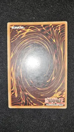 Yugioh Red-Eyes Black Dragon -SDJ-001 -1st Edition -Holo Ultra Rare LP/MP - Image 2