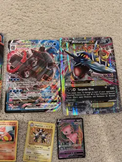 20 Card Pokemon Lot (4 Are Megas)-Mega Charizard Ex Rayquza Ex+ 250+holo/base - Image 3