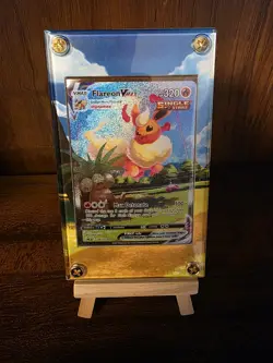 Flareon VMAX - SWSH180 - SWSH: Sword & Shield Promo Cards (SWSD) - Image 1
