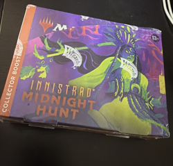 1X MTG Innistrad Midnight Hunt Collector Booster Box Sealed - Image 1