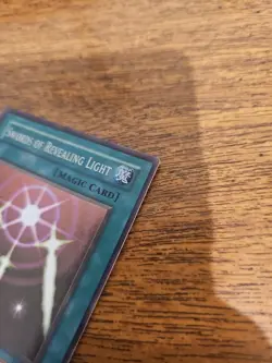 Yu-Gi-Oh! TCG Swords of Revealing Light Legend of Blue Eyes White Dragon LOB-101 - Image 5