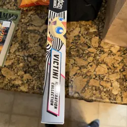 Pokemon Trading Card Unova Victini Illustration Collection Box - Image 4