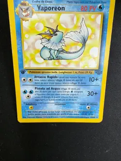 Pokemon Vaporeon 28/64 Jungle Rara Prima Edizione Wizards ITA Carte Vintage - Image 3