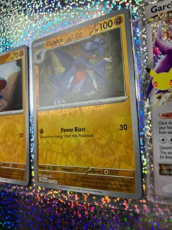 2021 Pokemon TCG Celebrations: Classic Collection 145/147 Garchomp C LV.X - Image 4