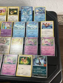 (30) EEVEE CARDS LOT VTG GLACEON LEAFEON ESPEON JOLTEON EVOLUTION Holo Halloween - Image 4