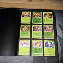 Chilling Reign 79% of Master Set 100% Base Set 295/369 Cards Pokemon TCG Sw&Sh - Image 1