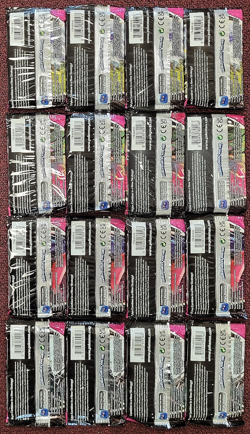 Lot of 16 - Pokemon TCG: Sword and Shield - Fusion Strike - Sealed Booster Packs - Image 2