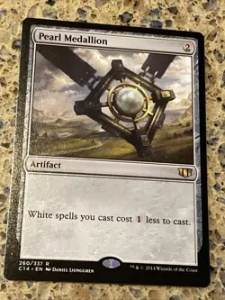 Pearl Medallion 260 Commander 2014 Regular MTG TCG CARD NM - Image 1