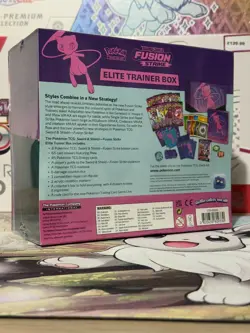 Pokemon TCG - Sword & Shield - Fusion Strike Elite Trainer Box - Sealed - Image 3