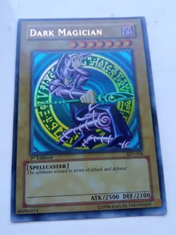 Yu-Gi-Oh! 1st Edition 2002 Dark Magician SDY-006 Asian English - Image 1