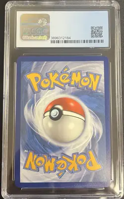 Pokemon TCG Zamazenta 102/185SWSH04: Vivid Voltage Holo Rare 2020 CGC 9 - Image 2