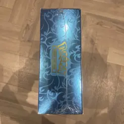 Pokemon TCG: Mega Charizard x EX Ultra Premium Collection - slight rip on seal - Image 5