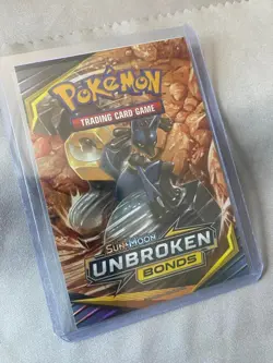 Lucario - Sun & Moon: Unbroken Bonds (GameStop Promo Sticker) (FOIL) Pokemon TCG - Image 1