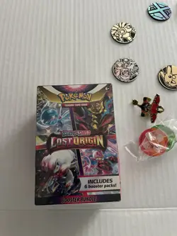 Pokemon Sword & Shield - Lost Origin Booster Bundle Sealed AND Collectibles! 820650851469 - Image 2