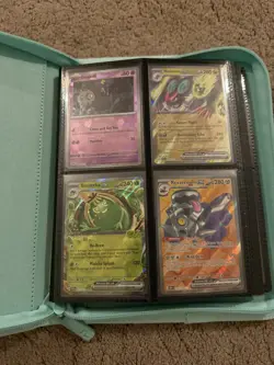 Vault X 4-Pocket Binder Mint Green with random Japanese/English Pokemon Cards - Image 2