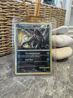 Pokemon TCG Houndoom Undaunted 5/90 Crosshatched Holo Rare [Nm/Mint] - Image 1