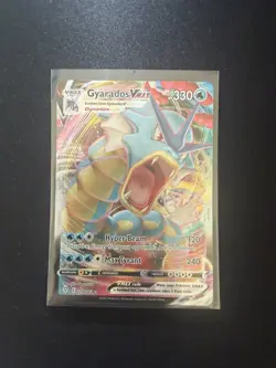 Pokemon TCG Gyarados VMAX 029/203 Full Art Holo Ultra Rare Evolving Skies Mint - Image 1