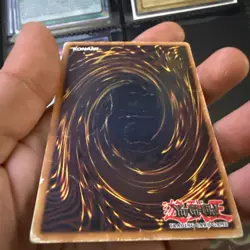Yugioh Red-Eyes B. Dragon SDJ-001 Ultra Rare HP - Image 3