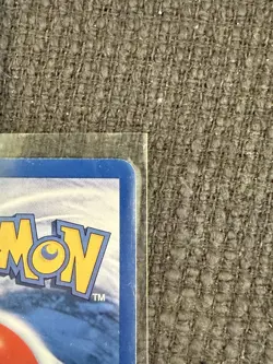 Pokemon Neo Discovery Umbreon Holo Rare trading card, number 13/75 - Image 4