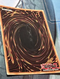 Yugioh Tcg Noble Knights Shield Bearer BROL-EN017 1st Ed Secret Rare 🥶 - Image 3