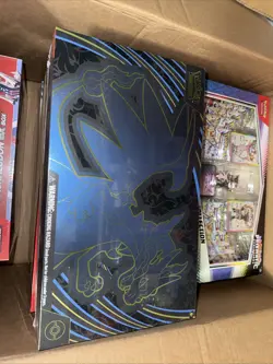 Pokemon Phantasmal Flames Mega Charizard EX UPC - Image 1