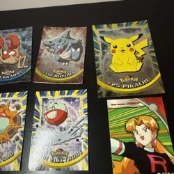 15 x Topps Pokemon 1999 with 3 holo, 1 x Clear #6 Charizard, 1 x Clear Squirtle - Image 4