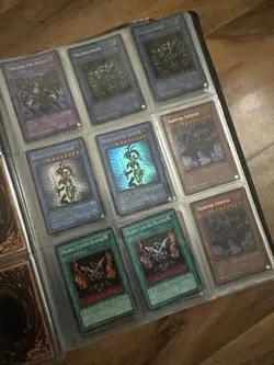 Konami Yu-Gi-Oh! TCG Vintage Card Collection - Image 2